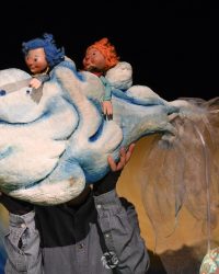 Spectacole pline de culoare, în weekend, la Teatrul de Păpuși „Puck”